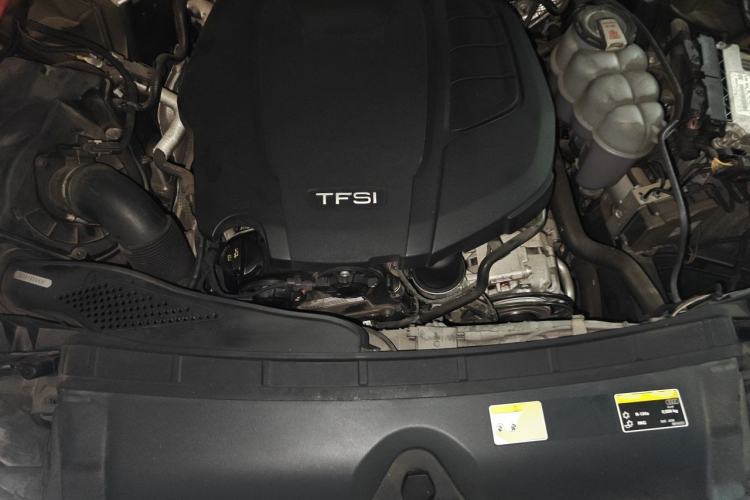 Used Audi A4L 2020 40 TFSI Fashion Dynamic Model Engine Bay