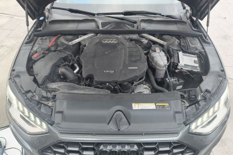 Used Audi A4L 2020 40 TFSI Fashion Dynamic Model Engine Bay