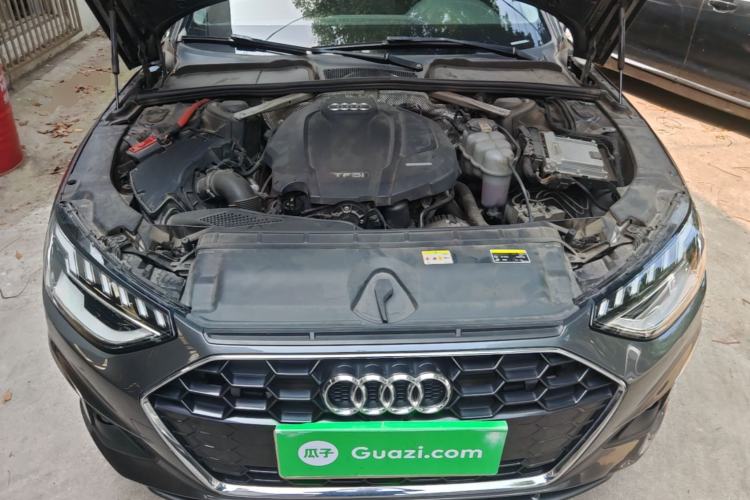 Used Audi A4L 2020 40 TFSI Fashion Dynamic Model Engine Bay