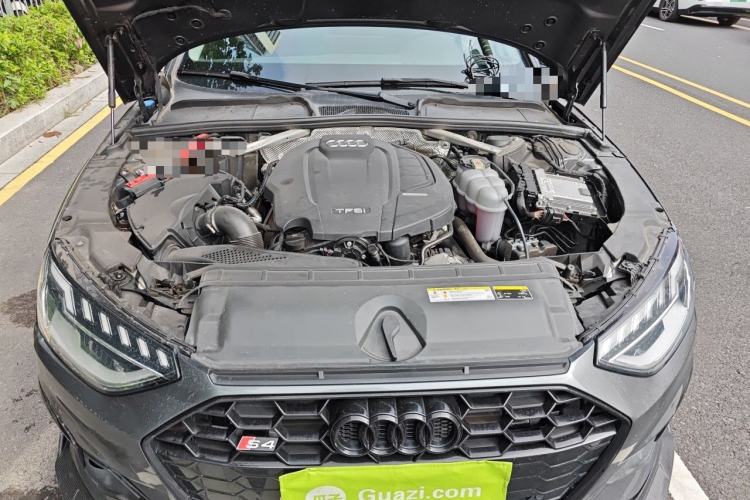 Used Audi A4L 2020 40 TFSI Fashion Dynamic Model Engine Bay