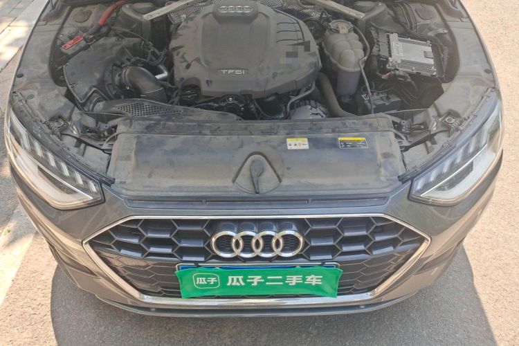 Used Audi A4L 2020 35 TFSI Fashion Dynamic Model Engine Bay