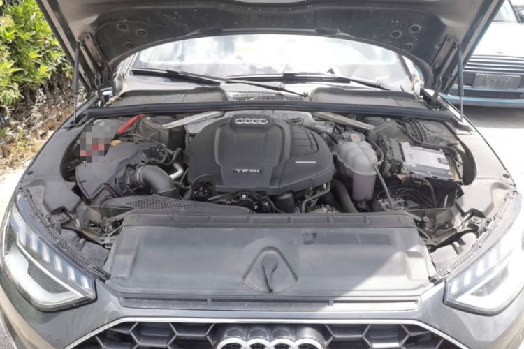 Used Audi A4L 2020 40 TFSI Luxury Dynamic Model Engine Bay