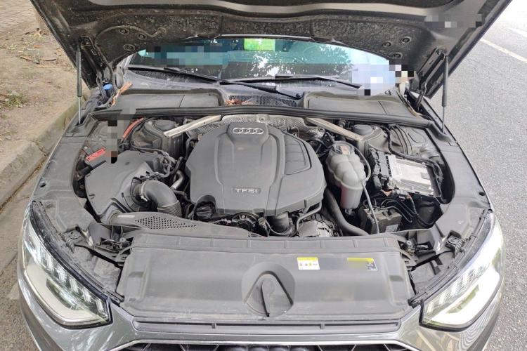 Used Audi A4L 2020 40 TFSI Luxury Dynamic Model Engine Bay