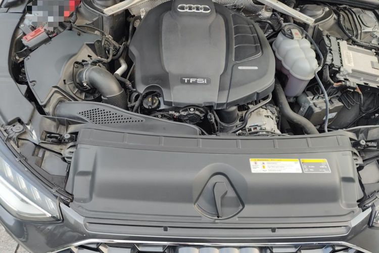 Used Audi A4L 2020 35 TFSI Fashion Dynamic Model Engine Bay