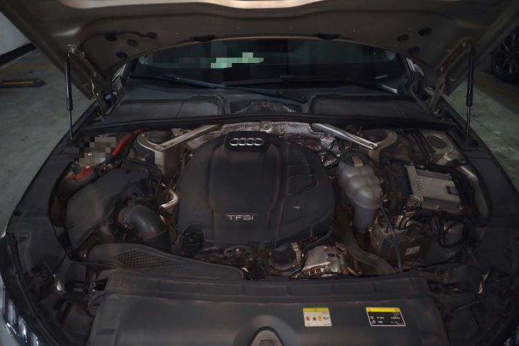 Used Audi A4L 2020 40 TFSI Fashion Dynamic Model Engine Bay