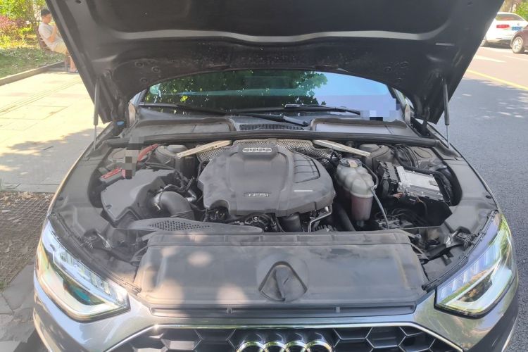 Used Audi A4L 2020 40 TFSI Fashion Dynamic Model Engine Bay