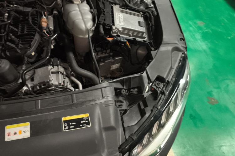 Used Audi A4L 2020 40 TFSI Fashion Dynamic Model Engine Bay Left