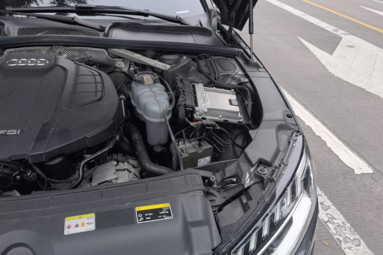 Used Audi A4L 2020 40 TFSI Fashion Dynamic Model Engine Bay Left