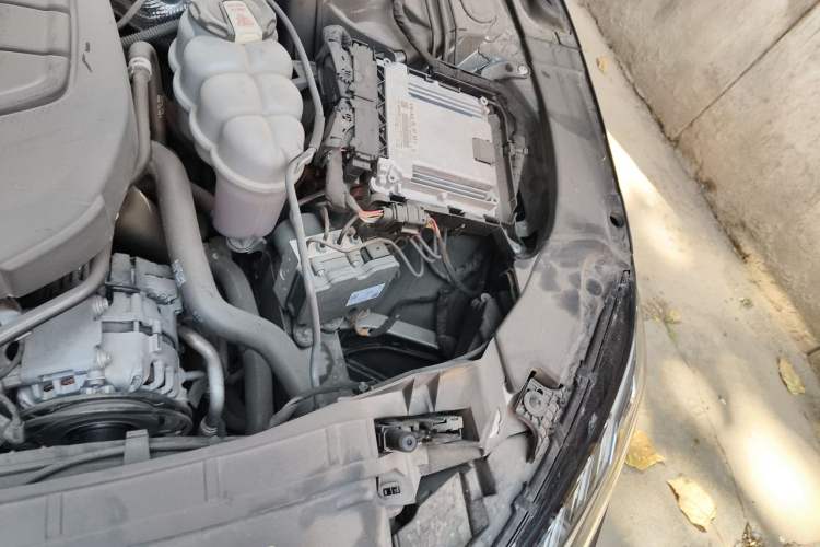 Used Audi A4L 2020 40 TFSI Fashion Dynamic Model Engine Bay Left