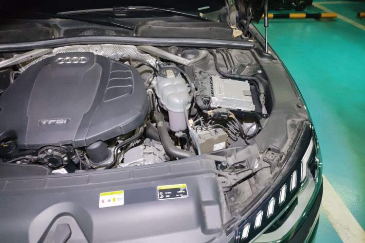 Used Audi A4L 2020 40 TFSI Fashion Dynamic Model Engine Bay Left