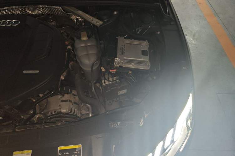 Used Audi A4L 2020 35 TFSI Fashion Dynamic Model Engine Bay Left