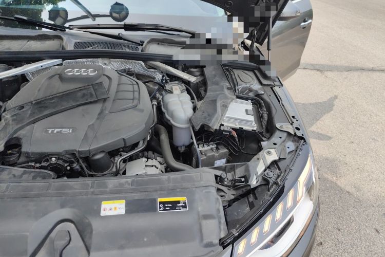 Used Audi A4L 2020 40 TFSI Luxury Dynamic Model Engine Bay Left