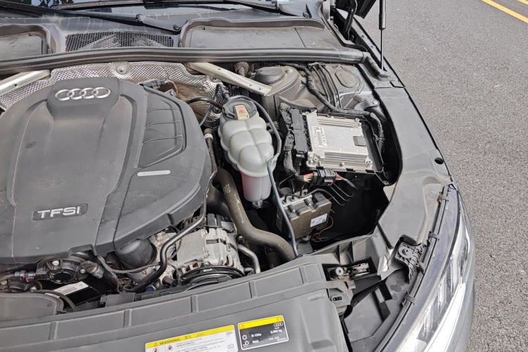 Used Audi A4L 2020 40 TFSI Fashion Dynamic Model Engine Bay Left