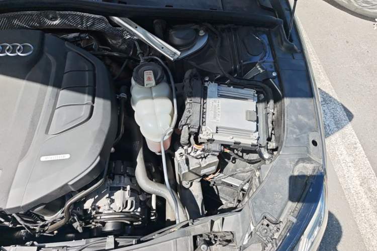 Used Audi A4L 2020 40 TFSI Fashion Dynamic Model Engine Bay Left