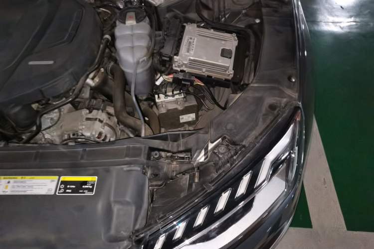 Used Audi A4L 2020 40 TFSI Fashion Dynamic Model Engine Bay Left