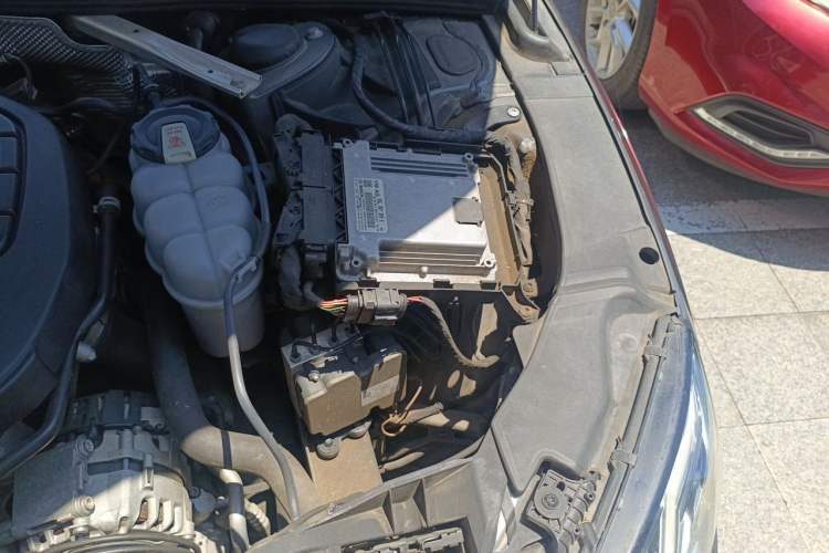 Used Audi A4L 2020 40 TFSI Fashion Dynamic Model Engine Bay Left