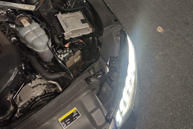 Used Audi A4L 2020 40 TFSI Fashion Dynamic Model Engine Bay Left