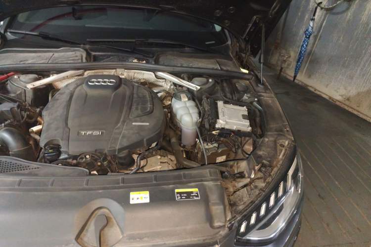 Used Audi A4L 2020 40 TFSI Luxury Prestige Edition Engine Bay Left