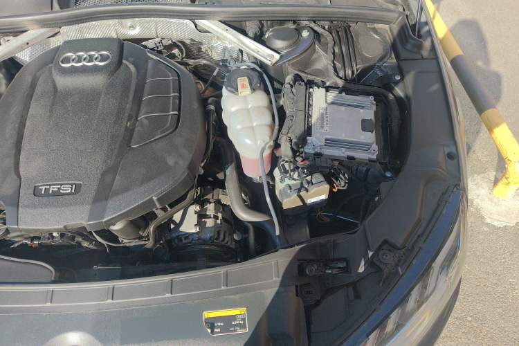 Used Audi A4L 2020 40 TFSI Fashion Dynamic Model Engine Bay Left