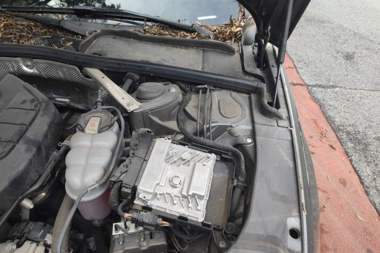 Used Audi A4L 2020 45 TFSI quattro Prestige Dynamic Edition Engine Bay Left