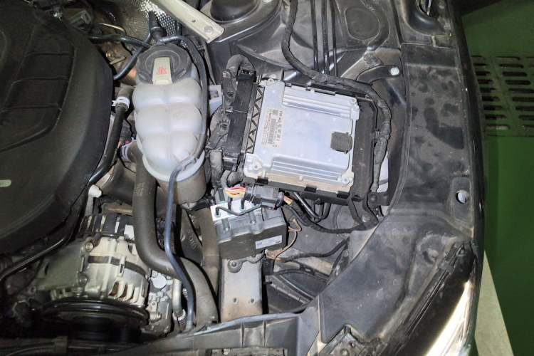 Used Audi A4L 2020 40 TFSI Fashion Dynamic Model Engine Bay Left