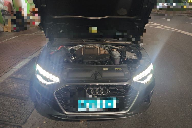 Used Audi A4L 2020 40 TFSI Fashion Dynamic Model Engine Bay
