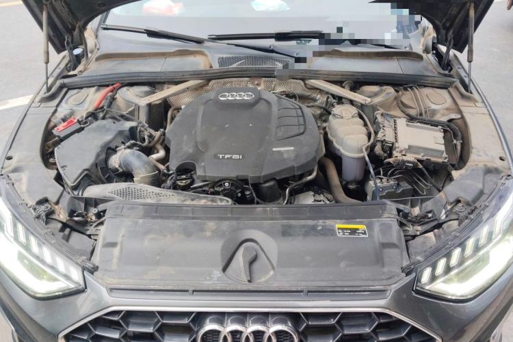 Used Audi A4L 2020 40 TFSI Fashion Dynamic Model Engine Bay