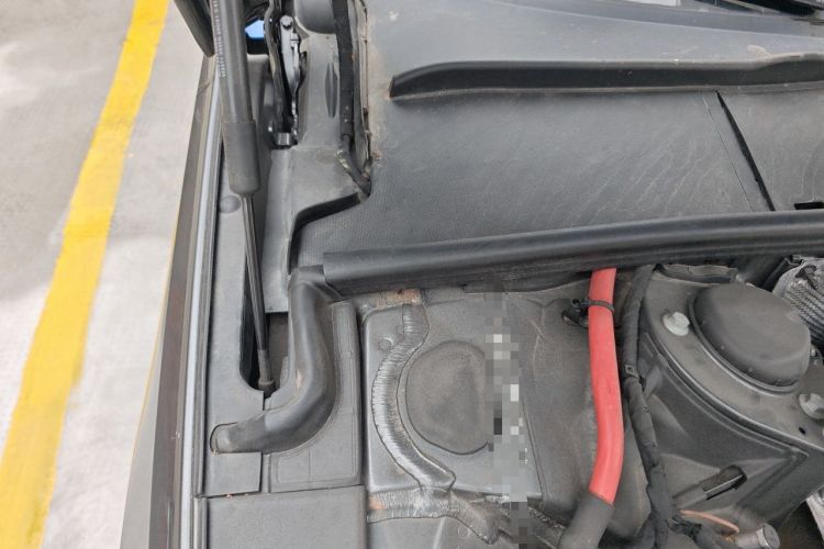Used Audi A4L 2020 40 TFSI quattro Luxury Dynamic Model Engine Bay Right