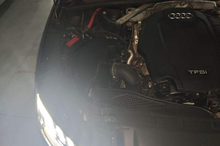 Used Audi A4L 2020 35 TFSI Fashion Dynamic Model Engine Bay Right