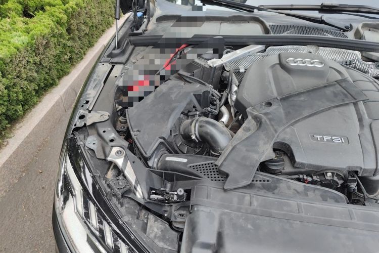 Used Audi A4L 2020 40 TFSI Luxury Dynamic Model Engine Bay Right