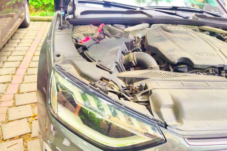 Used Audi A4L 2020 40 TFSI Fashion Dynamic Model Engine Bay Right