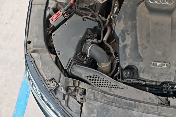 Used Audi A4L 2020 40 TFSI Luxury Dynamic Model Engine Bay Right