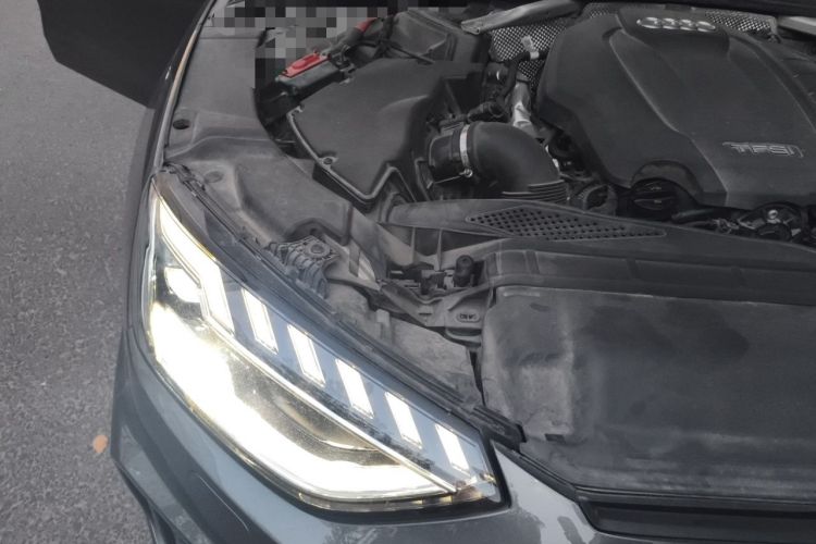 Used Audi A4L 2020 40 TFSI quattro Luxury Dynamic Model Engine Bay Right