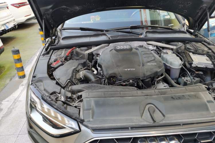 Used Audi A4L 2020 40 TFSI Fashion Dynamic Model Engine Bay Right
