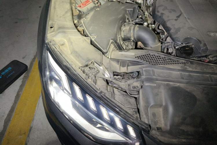 Used Audi A4L 2020 40 TFSI Luxury Dynamic Model Engine Bay Right