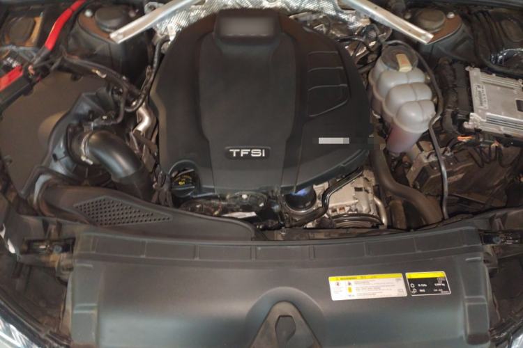 Used Audi A4L 2020 40 TFSI Fashion Dynamic Model Engine Bay