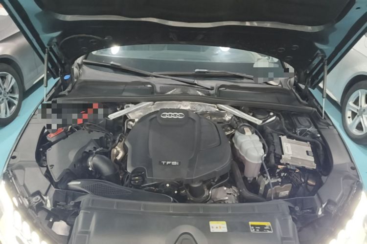 Used Audi A4L 2020 40 TFSI Fashion Dynamic Model Engine Bay