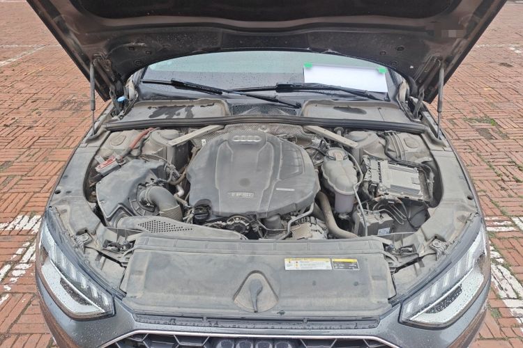 Used Audi A4L 2020 40 TFSI Luxury Dynamic Model Engine Bay