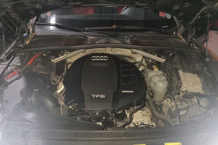 Used Audi A4L 2020 45 TFSI quattro Prestige Dynamic Edition Engine Bay