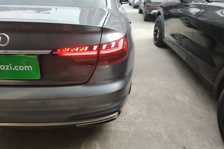 Used Audi A4L 2020 40 TFSI Fashionable and Elegant Model Exterior 1
