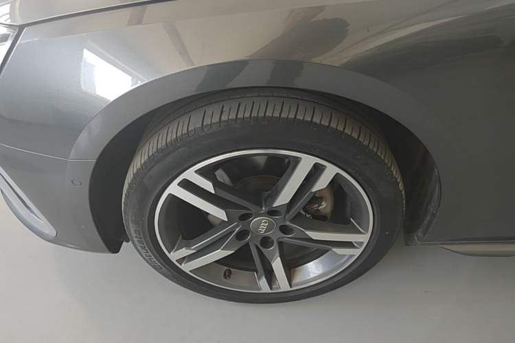 Used Audi A4L 2020 40 TFSI Luxury Dynamic Model Exterior 1