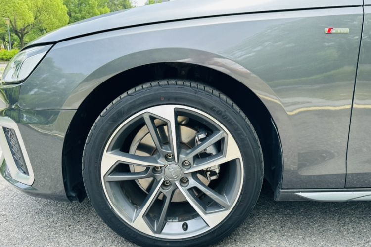 Used Audi A4L 2020 40 TFSI Fashion Dynamic Model Exterior 12