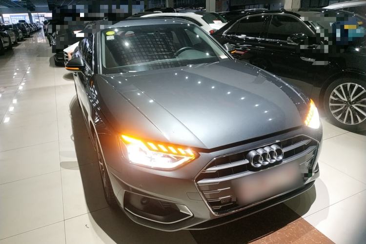Used Audi A4L 2020 40 TFSI Fashionable and Elegant Model Exterior 2