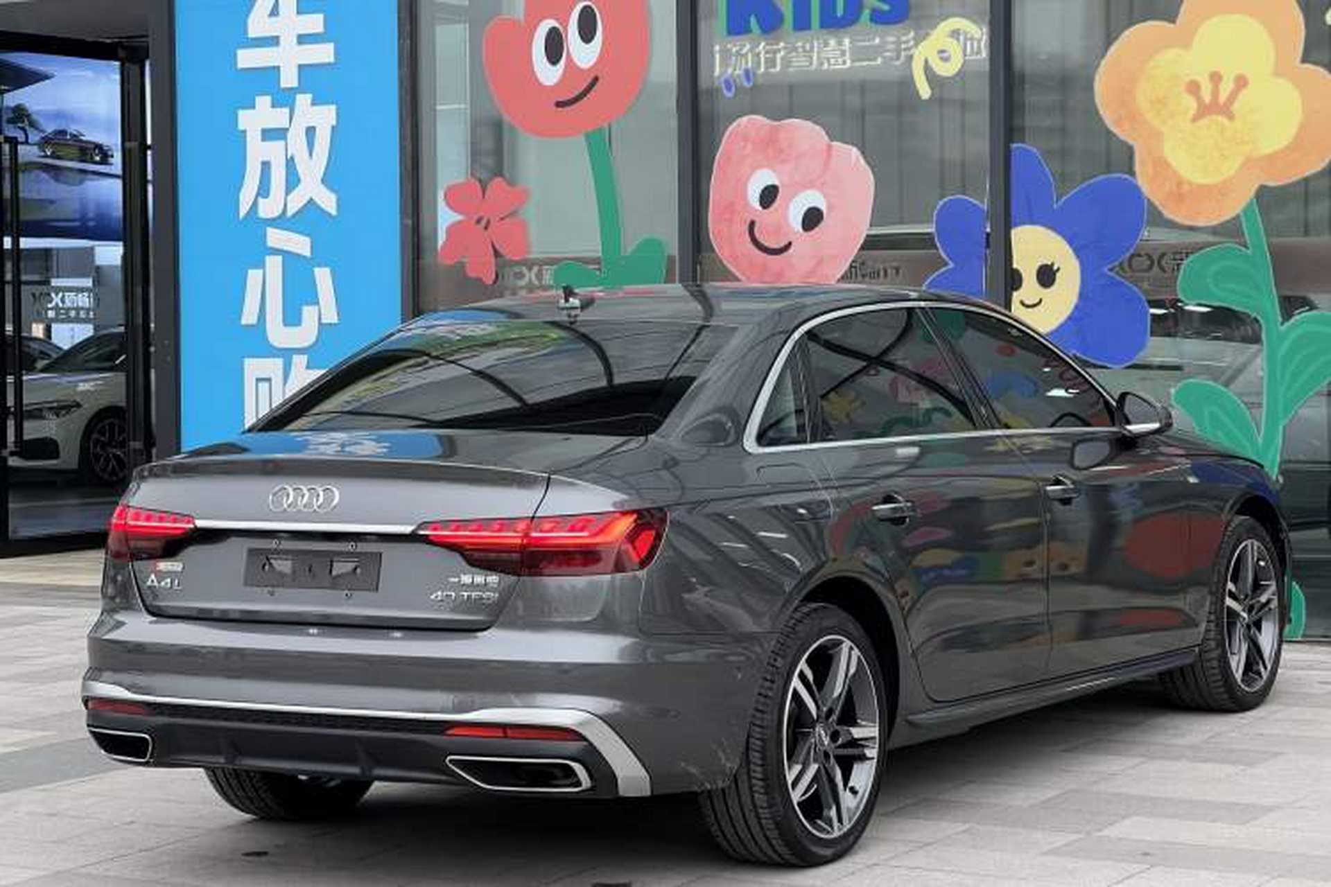 Used Audi A4L 2020 40 TFSI Luxury Dynamic Model Exterior 3