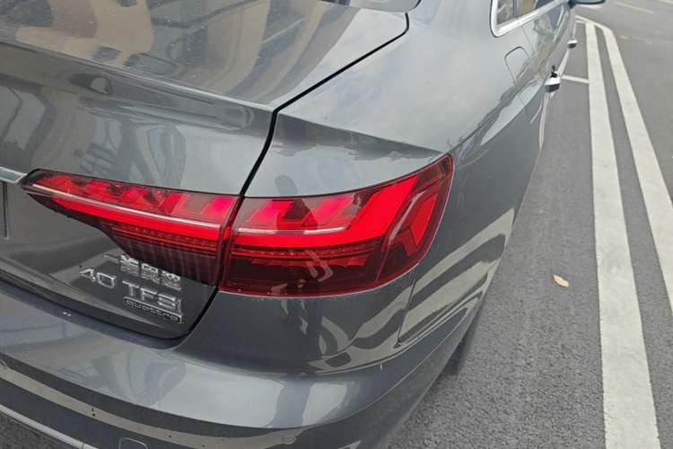 Used Audi A4L 2020 40 TFSI quattro Luxury Dynamic Model Exterior 3