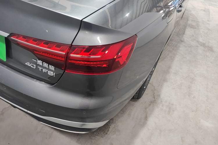 Used Audi A4L 2020 40 TFSI Luxury Dynamic Model Exterior 3
