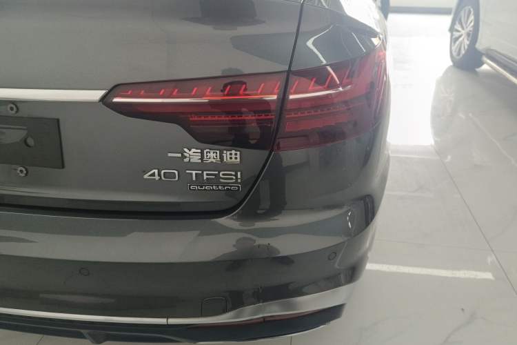 Used Audi A4L 2020 40 TFSI quattro Luxury Dynamic Model Exterior 3