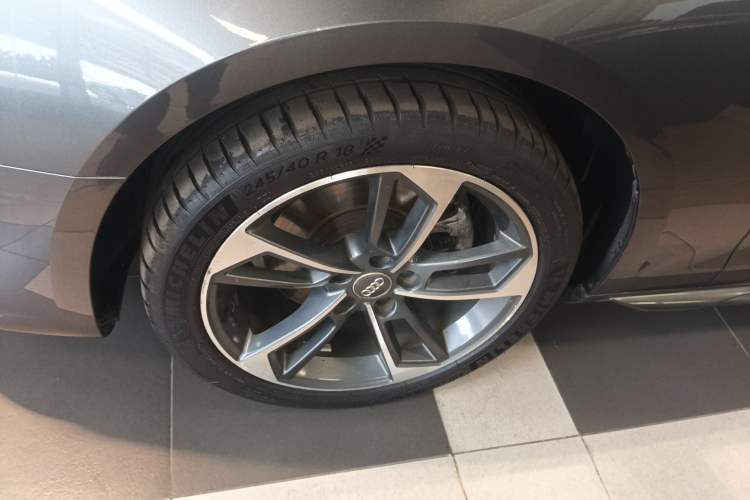 Used Audi A4L 2020 40 TFSI Fashion Dynamic Model Exterior 4