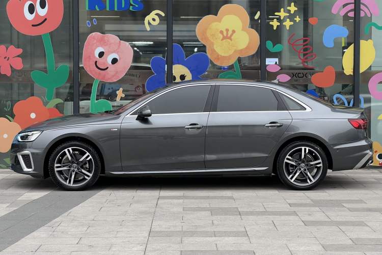 Used Audi A4L 2020 40 TFSI Luxury Dynamic Model Exterior 5