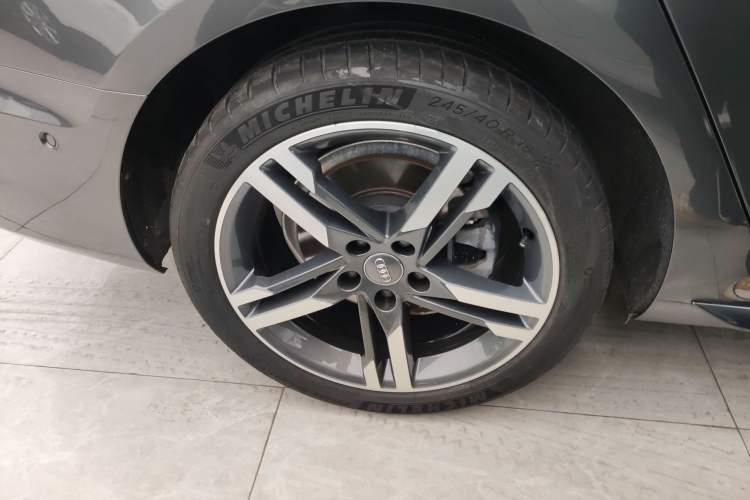 Used Audi A4L 2020 40 TFSI Luxury Dynamic Model Exterior 5